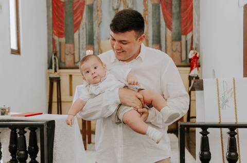 Batizado em Niterói na Igreja Histórica de São Francisco Xavier - Fotógrafa Renata Rocha'