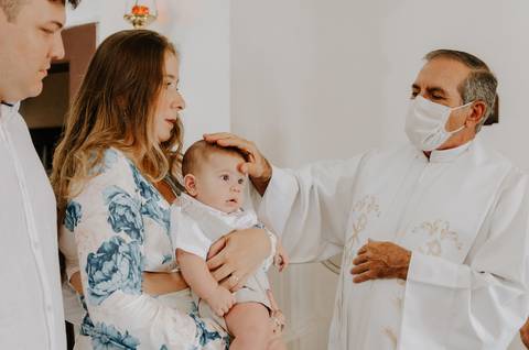 Batizado em Niterói na Igreja Histórica de São Francisco Xavier - Fotógrafa Renata Rocha'