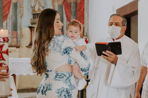 Batizado em Niterói na Igreja Histórica de São Francisco Xavier - Fotógrafa Renata Rocha'