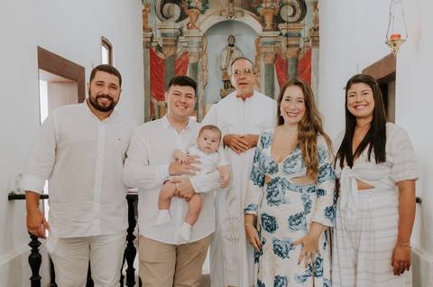 Batizado em Niterói na Igreja Histórica de São Francisco Xavier - Fotógrafa Renata Rocha'