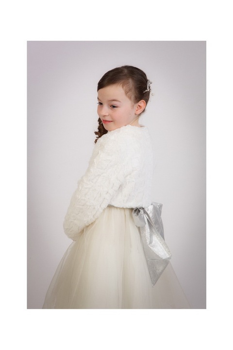 fotografia de estúdio menina de comunhão'