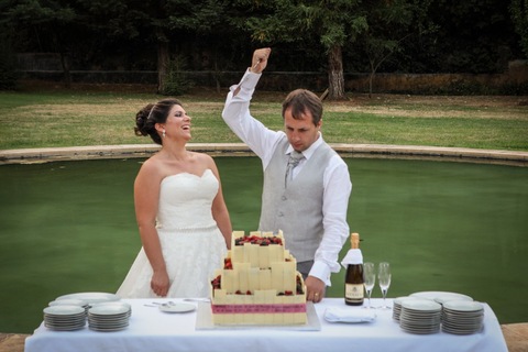 Noivo a esfaquear o bolo-Coimbra'