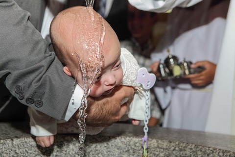 Bebe a ser Baptizado - Vila Real'