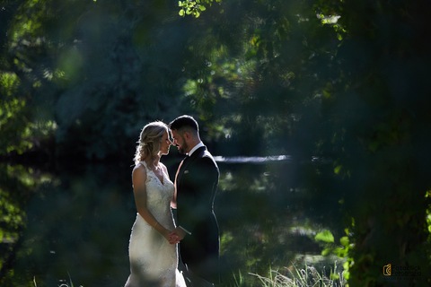 fotografia de casamento. fotografo de casamento. noivo e noiva. vestido de noiva. '