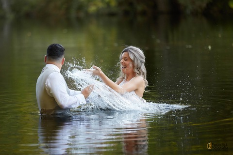 fotografia de casamento. fotografo de casamento. noivo e noiva. vestido de noiva.  '