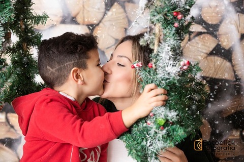 Sessão fotográfica de natal em família. Sessão fotográfica de família. Sessão fotográfica temática.'