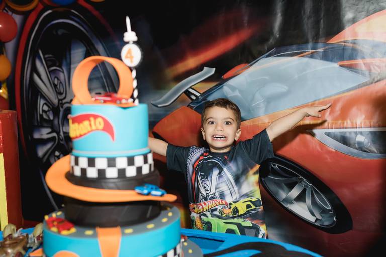 festa-infantil-hot-wheels-sao-paulo buffet-tragaluz