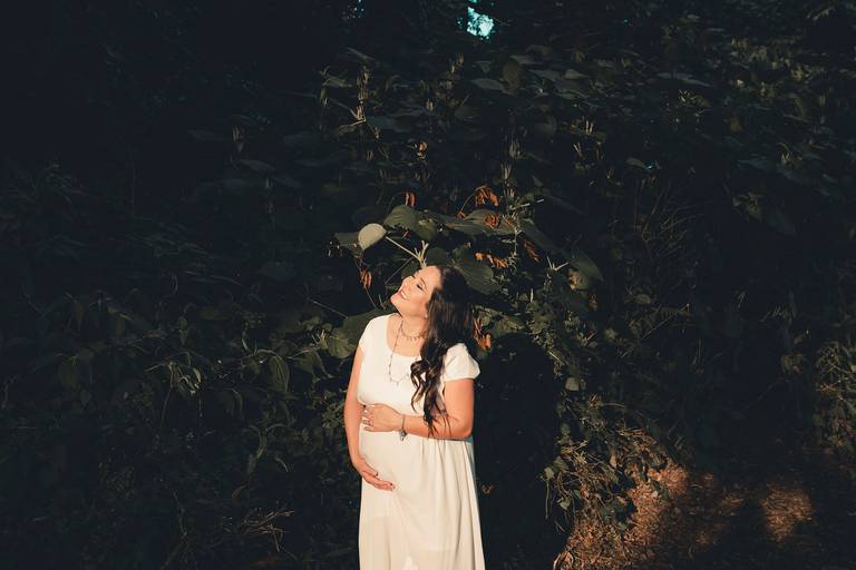 Thaís à espera da Júlia ♥