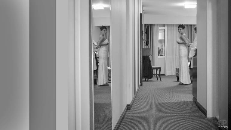 Joana & Pablo - Getting Ready - plaza real hotel 