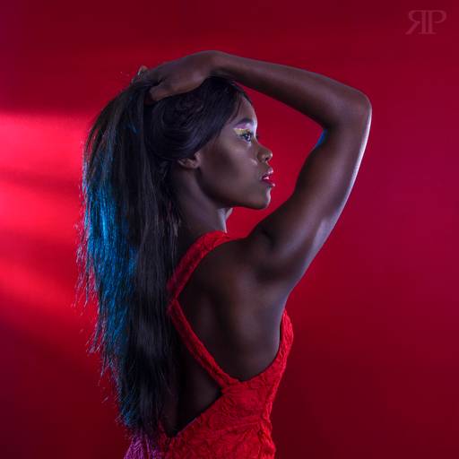 modelo de color, fotografia en rojo, proyecto de fotografia en rosario