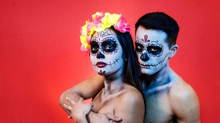 maquillaje de catrina, catrina mexicana, sesión de fotos en rosario, sesiones de fotos, book de fotos, body painting, estudio fotográfico, maquillaje artístico, catrinas, 