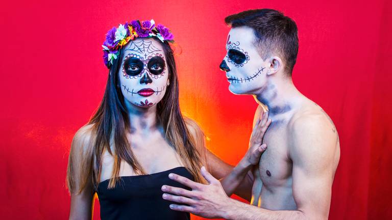 maquillaje de catrina, catrina mexicana, sesión de fotos en rosario, sesiones de fotos, book de fotos, body painting, estudio fotográfico, maquillaje artístico, catrinas, 