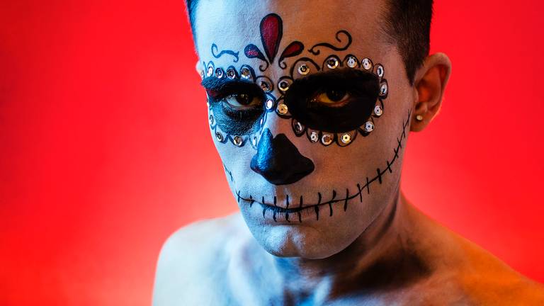 maquillaje de catrina, catrina mexicana, sesión de fotos en rosario, sesiones de fotos, book de fotos, body painting, estudio fotográfico, maquillaje artístico, catrinas, 