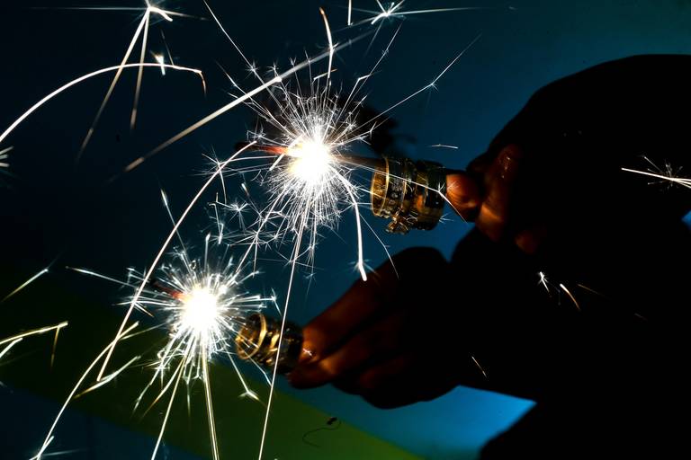 Los aros matrimoniales son el símbolo de la unión.