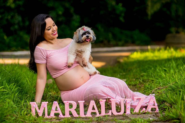 ensaio de gestante, silhueta gestante, fotos de gestante externo, ensaio fotografico no amanhecer, ensaio no entardecer, ensaio de gestante com irmão, ensaio de gestante com familia, gestante loira, gestante feliz e linda.