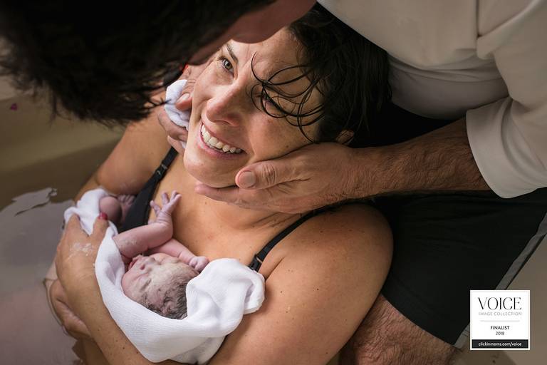 Foto de Adriana Costa selecionada para a coleção anual 2018 Voice Collection da clickinmoms