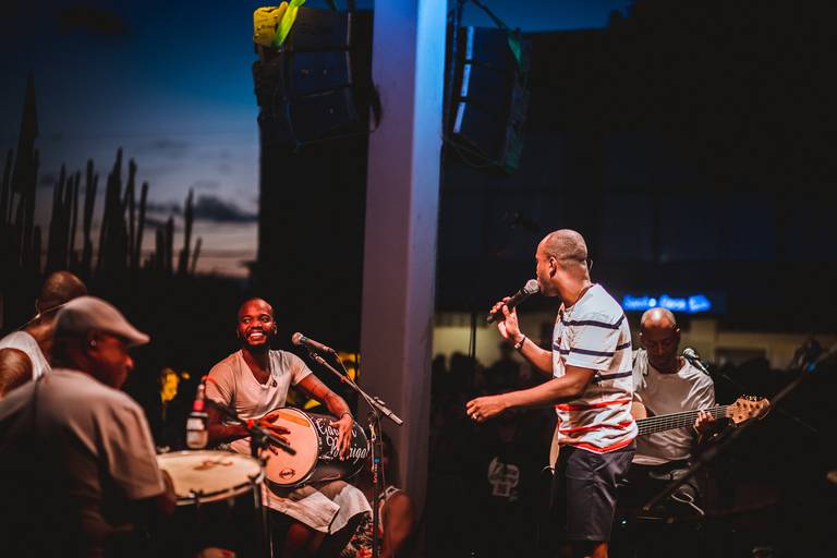 Thiaguinho
pagode
samba
tardezinha