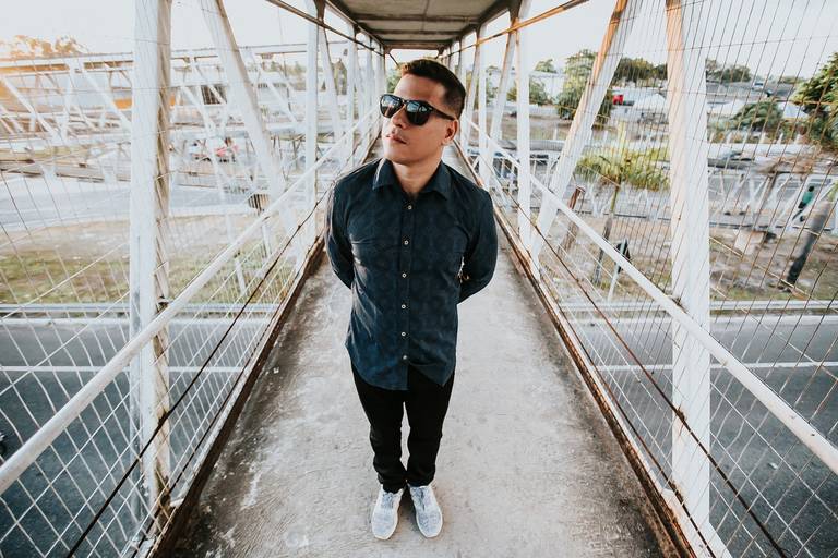 dj alf
dj
djay
hip hop