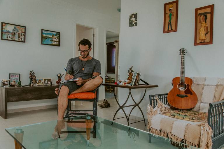 Daniel pina
musico
mucisita
mestre em musica
baixo acustico
baixista
lenine