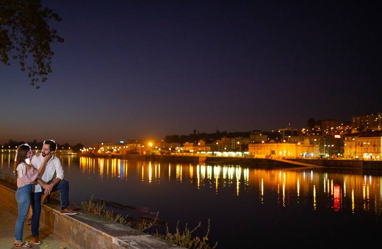ana acarinha antónio sob o plano do rio mondego e da linda cidade de coimbra