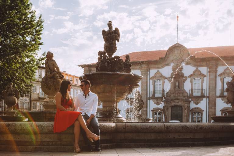 fotos-sessao-love-story-engagement-session-Barbara-Cristiano-fotografo-casamento-vila-verde-braga-portugal-foto-felicidade-cidade-urbana-noivos-movimento-jardim-flores-momentos-paisagens-incriveis-passeio-fotografias-2019