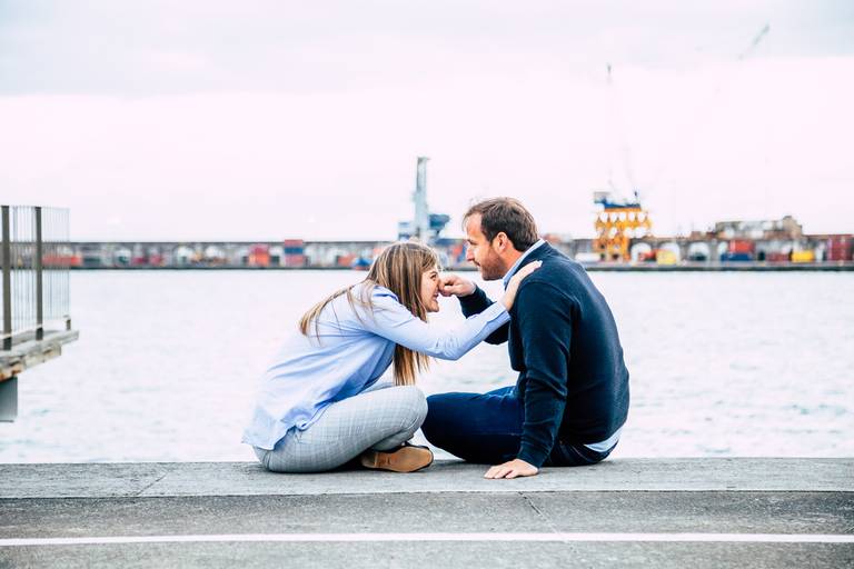 fotos-sessao-love-story-engagement-session-Mara-Carlos-fotografo-casamento-vila-verde-braga-ilha-açores-parque-lagoas-portugal-foto-felicidade-brincadeiras-noivos-mergulho-agua-natureza-rio-momentos-paisagens-incriveis-passeio-fotografias-2018
