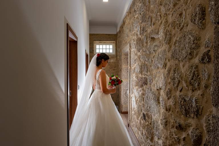 fotos, sessão, casamento, love, amor, wedding, day, dress, decor, ideias, destino, style, groom, braga, Portugal, momentos, foto, felicidade, fotógrafo, noiva, noivo, flores, fato, vestido, noivos, anel, alianças, véu, ramo, preparativos, fotografias