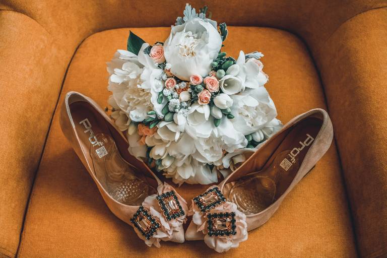 fotos, sessão, casamento, love, amor, wedding, day, dress, decor, ideias, destino, style, groom, braga, Portugal, momentos, foto, felicidade, fotógrafo, noiva, noivo, flores, fato, vestido, noivos, anel, alianças, véu, ramo, preparativos, fotografias