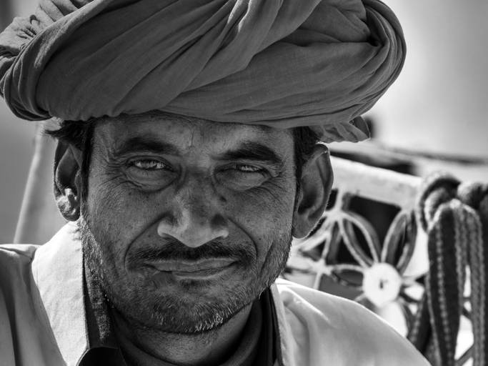 cristina syono 
foto-arte-psicoterapia
como um estranho estrangeiro
qual o sentido da vida?
