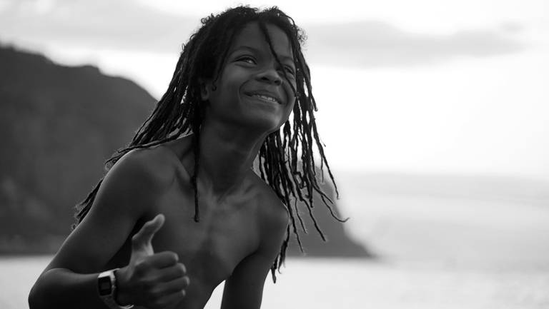 cristina syono
foto-arte-psicoterapia
criança alegre e feliz
qual o sentido da vida?