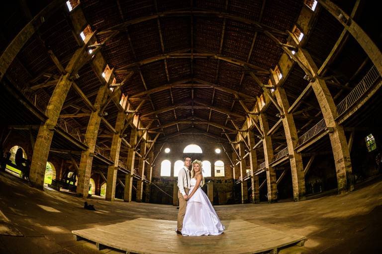 Fenix Arte Foto | Fotografia de Casal | Sessão de fotos | FAZENDA DE IPANEMA - IPERO #fenixartephoto #fenixartefoto #fotografodecasamento #prewedding #noivos