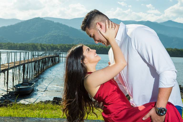 Fenix Arte Foto | Fotografia de Casal | Sessão de fotos #fenixartephoto #fenixartefoto #fotografodecasamento #prewedding #noivos