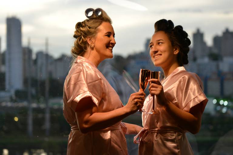 Fenix Arte Foto | Fotografia de Aniversário | Debutante | PRAIA#fenixartephoto #fenixartefoto #fotografodedebutante #festade15anos #meus15anos