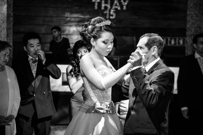 Fenix Arte Foto | Fotografia de Aniversário | Debutante | PRAIA#fenixartephoto #fenixartefoto #fotografodedebutante #festade15anos #meus15anos