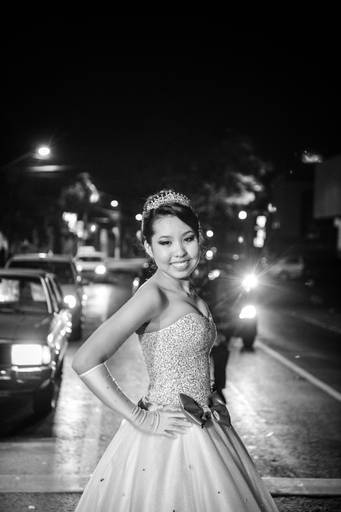 Fenix Arte Foto | Fotografia de Aniversário | Debutante | PRAIA#fenixartephoto #fenixartefoto #fotografodedebutante #festade15anos #meus15anos