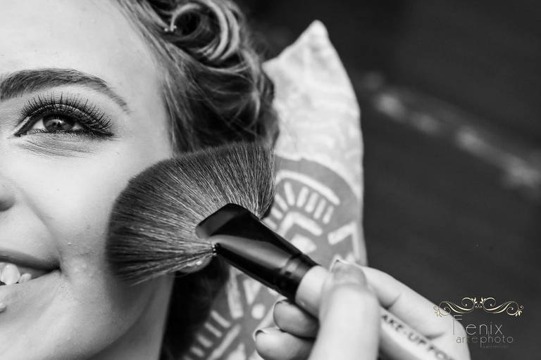 Fenix Arte Foto | Fotografia de Aniversário | Debutante | PRAIA#fenixartephoto #fenixartefoto #fotografodedebutante #festade15anos #meus15anos