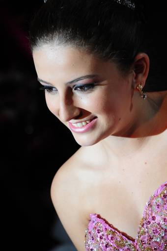 Fenix Arte Foto | Fotografia de Aniversário | Debutante | PRAIA#fenixartephoto #fenixartefoto #fotografodedebutante #festade15anos #meus15anos