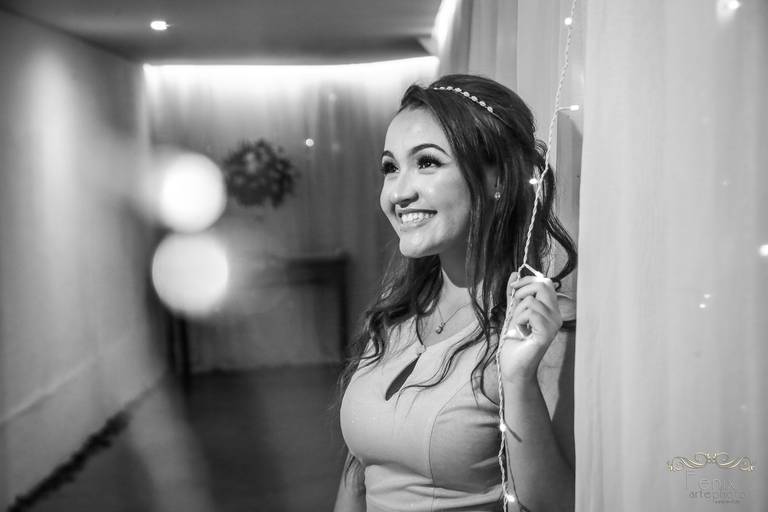 Fenix Arte Foto | Fotografia de Aniversário | Debutante | PRAIA#fenixartephoto #fenixartefoto #fotografodedebutante #festade15anos #meus15anos