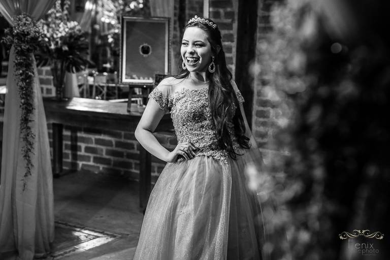 Fenix Arte Foto | Fotografia de Aniversário | Debutante | PRAIA#fenixartephoto #fenixartefoto #fotografodedebutante #festade15anos #meus15anos