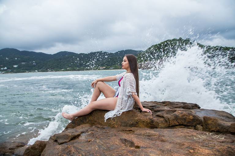 Fenix Arte Foto | Sessão de fotos | Debutante | PRAIA#fenixartephoto #fenixartefoto #fotografodedebutante #festade15anos #meus15anos #sessaodefotos