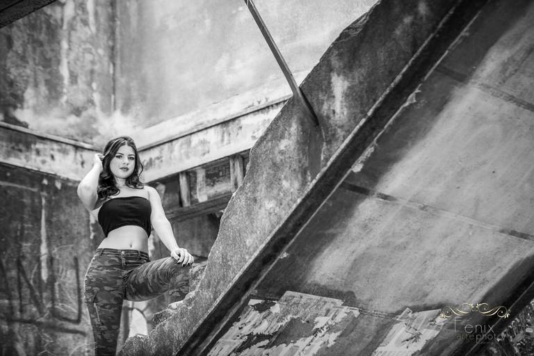 Fenix Arte Foto | Sessão de fotos | Debutante | PRAIA#fenixartephoto #fenixartefoto #fotografodedebutante #festade15anos #meus15anos #sessaodefotos