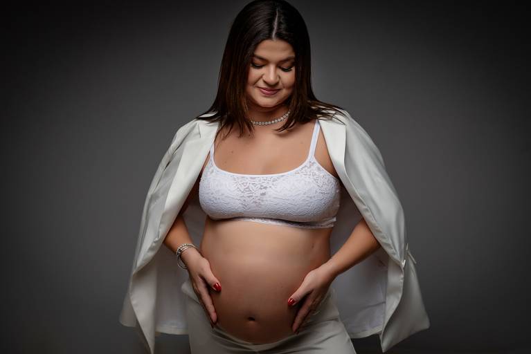 gestante, Jaboticabal, ensaio gestante elegante, ensaio gestante minimalista, ensaio gestante estúdio, ensaio foto gestante Jaboticabal, ensaio gravida