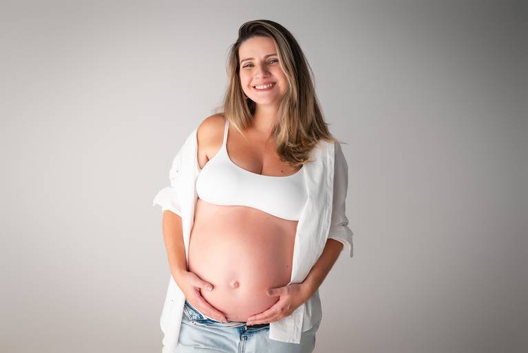 gestante, Jaboticabal, ensaio gestante elegante, ensaio gestante minimalista, ensaio gestante estúdio, ensaio foto gestante Jaboticabal, ensaio gravida