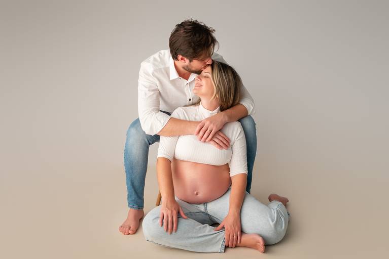 gestante, Jaboticabal, ensaio gestante elegante, ensaio gestante minimalista, ensaio gestante estúdio, ensaio foto gestante Jaboticabal, ensaio gravida