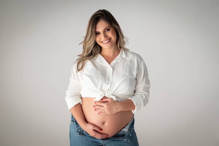 gestante, Jaboticabal, ensaio gestante elegante, ensaio gestante minimalista, ensaio gestante estúdio, ensaio foto gestante Jaboticabal, ensaio gravida