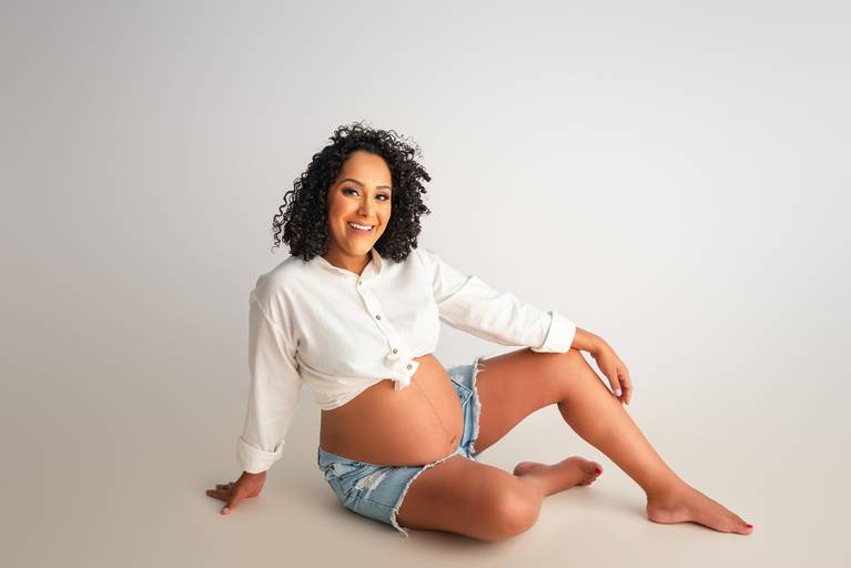 gestante, Jaboticabal, ensaio gestante elegante, ensaio gestante minimalista, ensaio gestante estúdio, ensaio foto gestante Jaboticabal, ensaio gravida