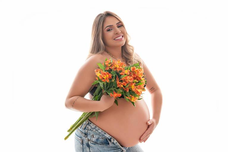 gestante, Jaboticabal, ensaio gestante elegante, ensaio gestante minimalista, ensaio gestante estúdio, ensaio foto gestante Jaboticabal, ensaio gravida