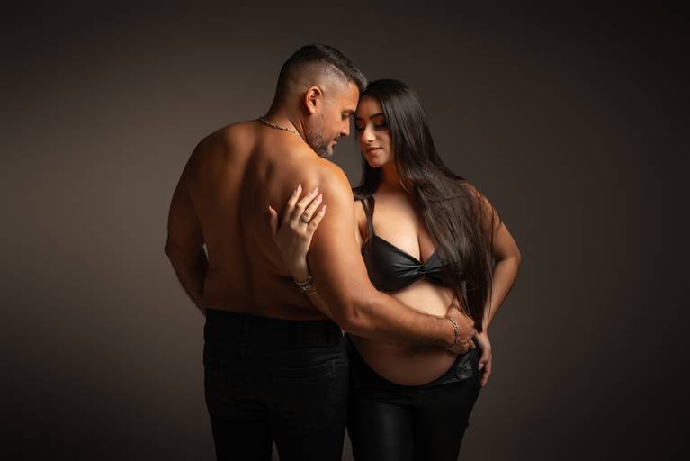 gestante, Jaboticabal, ensaio gestante elegante, ensaio gestante minimalista, ensaio gestante estúdio, ensaio foto gestante Jaboticabal, ensaio gravida
