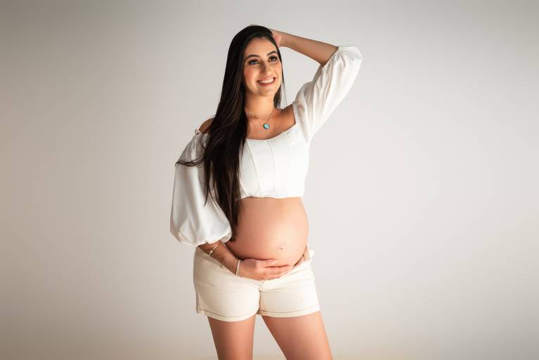 gestante, Jaboticabal, ensaio gestante elegante, ensaio gestante minimalista, ensaio gestante estúdio, ensaio foto gestante Jaboticabal, ensaio gravida