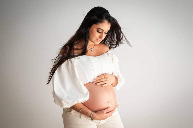 gestante, Jaboticabal, ensaio gestante elegante, ensaio gestante minimalista, ensaio gestante estúdio, ensaio foto gestante Jaboticabal, ensaio gravida